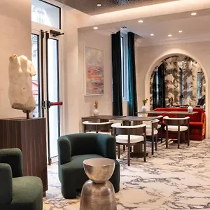 Hotel Des Carmes, Paris