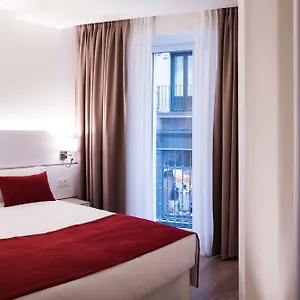Hotel Pompaelo Urban