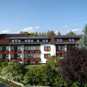 https://hotel-dreisonnenberg.com-bavaria.com